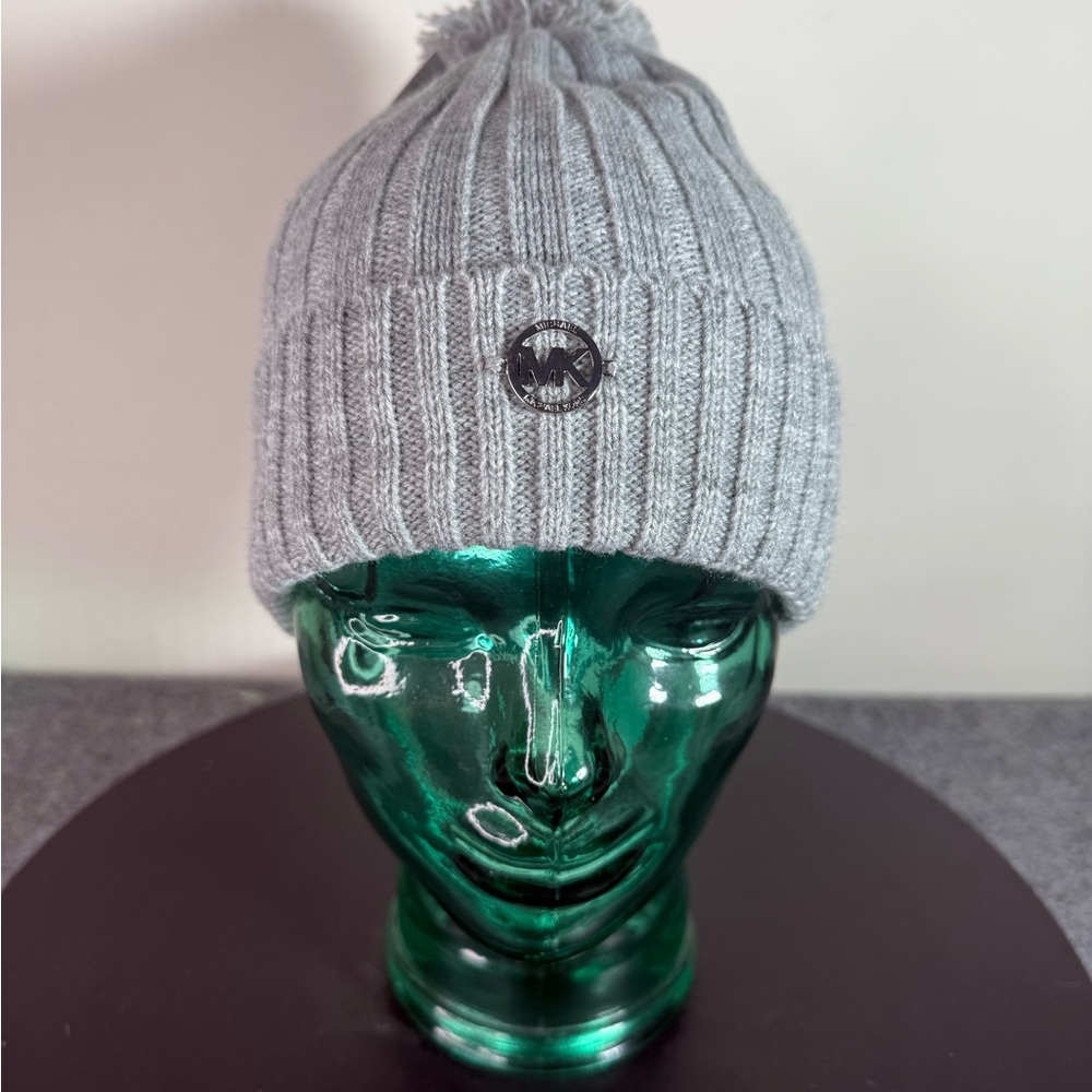 Michael Kors Knit Pom Beanie Toque Winter Hat metal logo plate